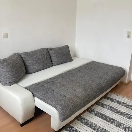 Jugendstil Goess - Nahe Spielberg Formel 1 Apartament Leoben (Styria)